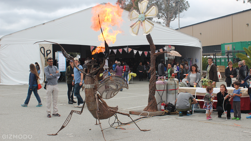 Illustration for article titled Fire-Breathing Robots, Mega Mech Warriors and More at Maker Faire